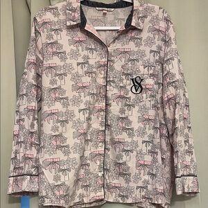 Victoria's Secret super comfy pajama top M
